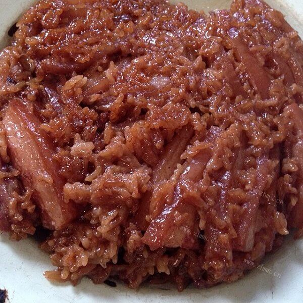 美味的糯米蒸肉