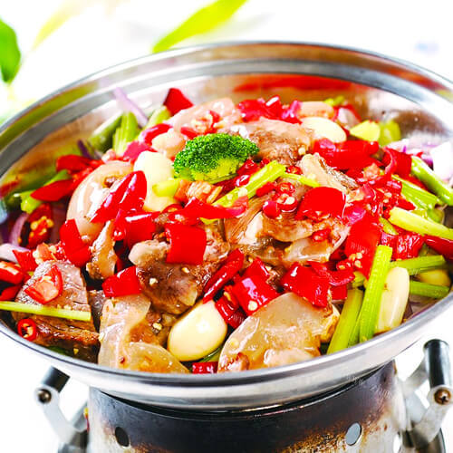 鲜香干锅带皮牛肉的做法