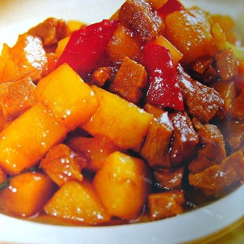 有营养的牛肉烧土豆