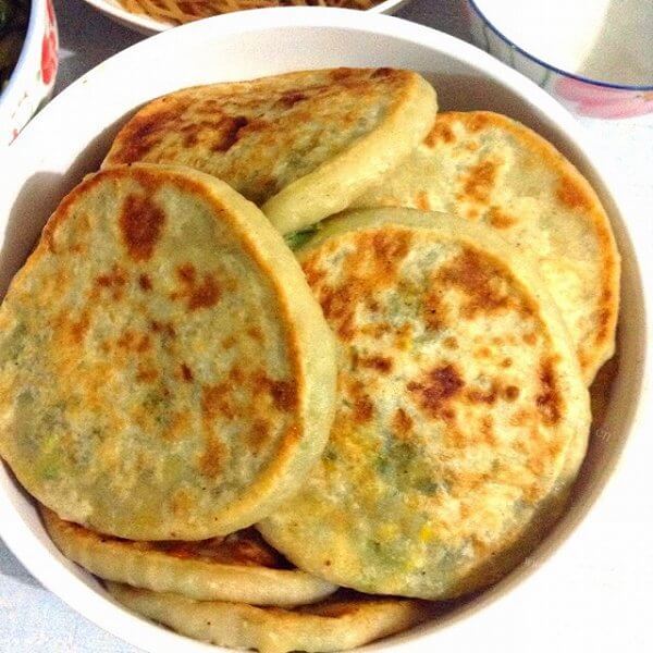 好吃的猪肉韭菜馅饼