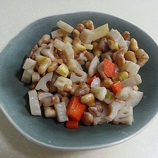 好吃的牛肉藕丁