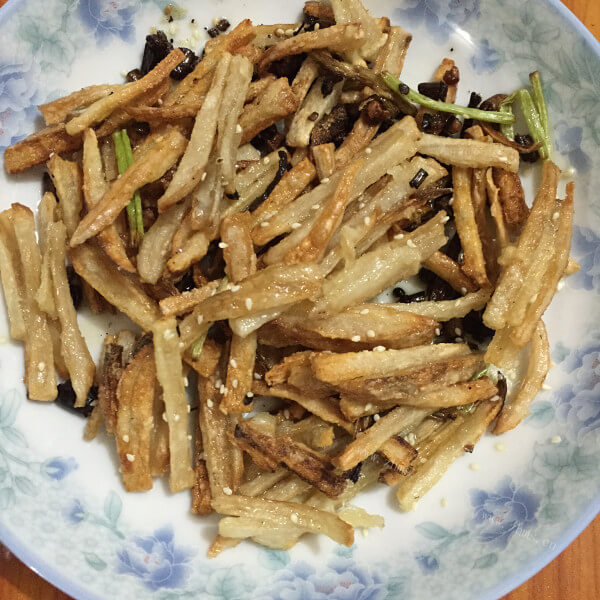 好吃的芝麻藕丝