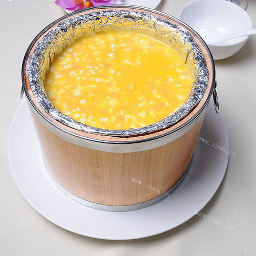 美味的蟹黄豆花