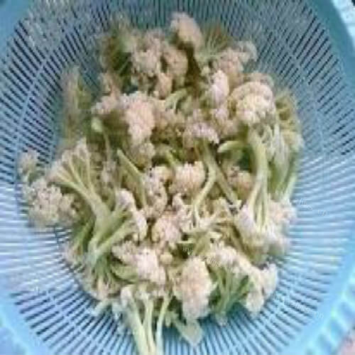 可口的麻辣干锅花菜做法图解2)