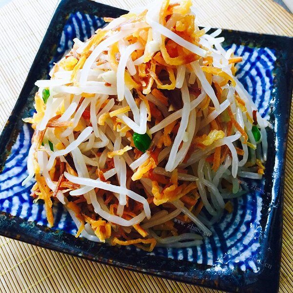 秘制银牙鸡丝 