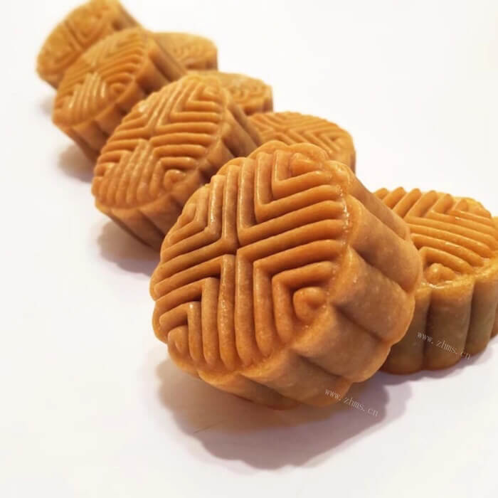 好吃的韭菜鸡蛋月饼