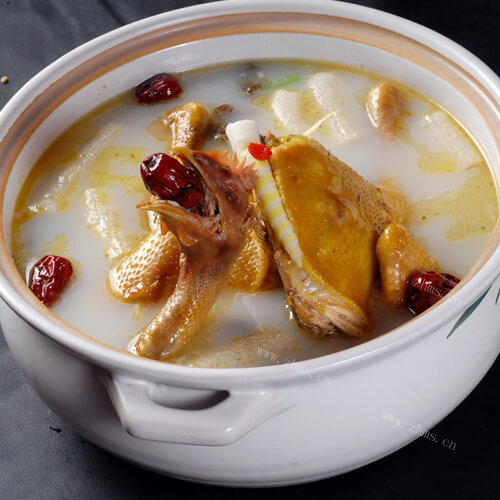 家常当归煮鸡