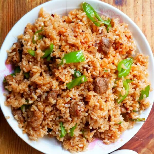 非常美味的鸭肉炒饭