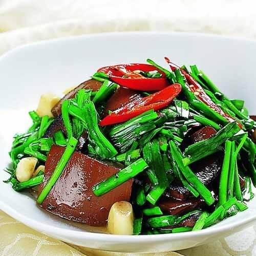 家常韭菜炒豆腐皮
