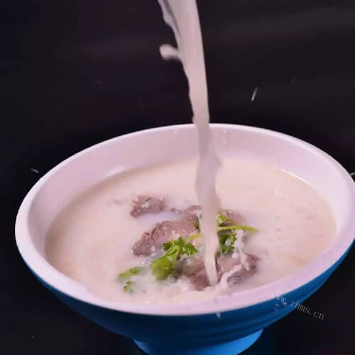 美味的枸杞羊肉汤的做法
