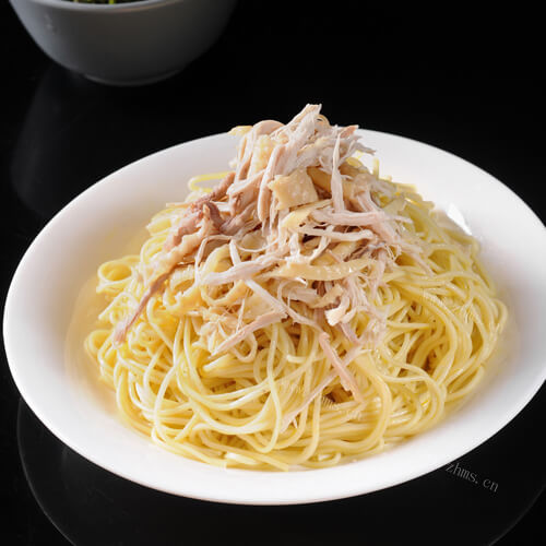 美味的鸡丝冷面的做法