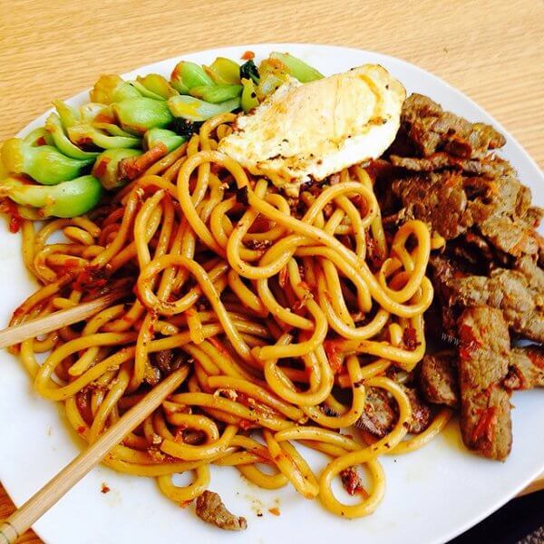 好吃的鸡丝炒面的做法