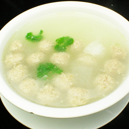 美味的羊肉丸子汤