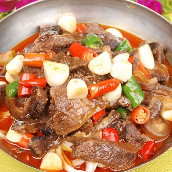 香喷喷的黄焖驴肉