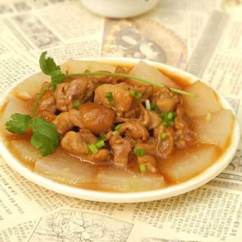 美味的鸡腿炖冬瓜