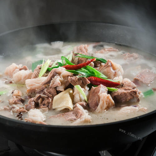 家常番茄羊肉汤的做法 