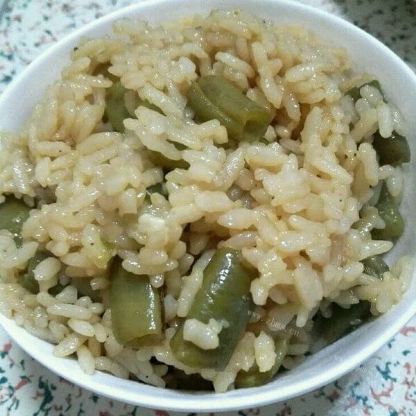 好吃的豆角焖饭