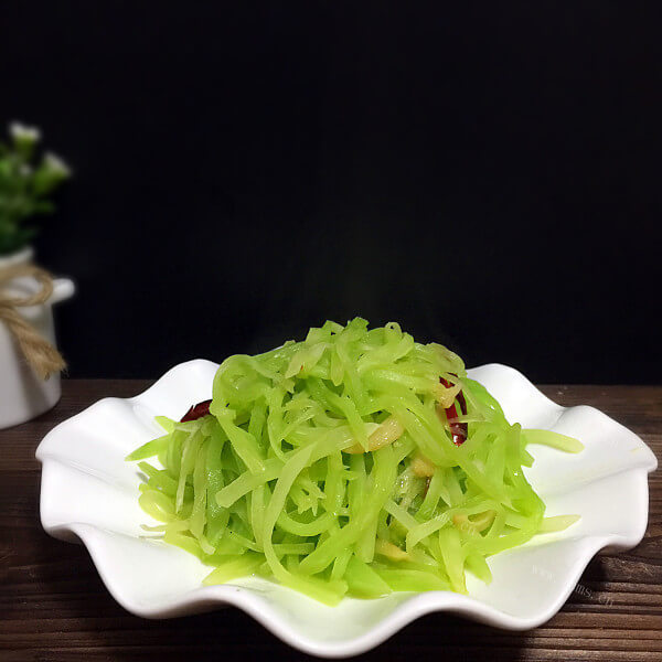 清炒莴苣