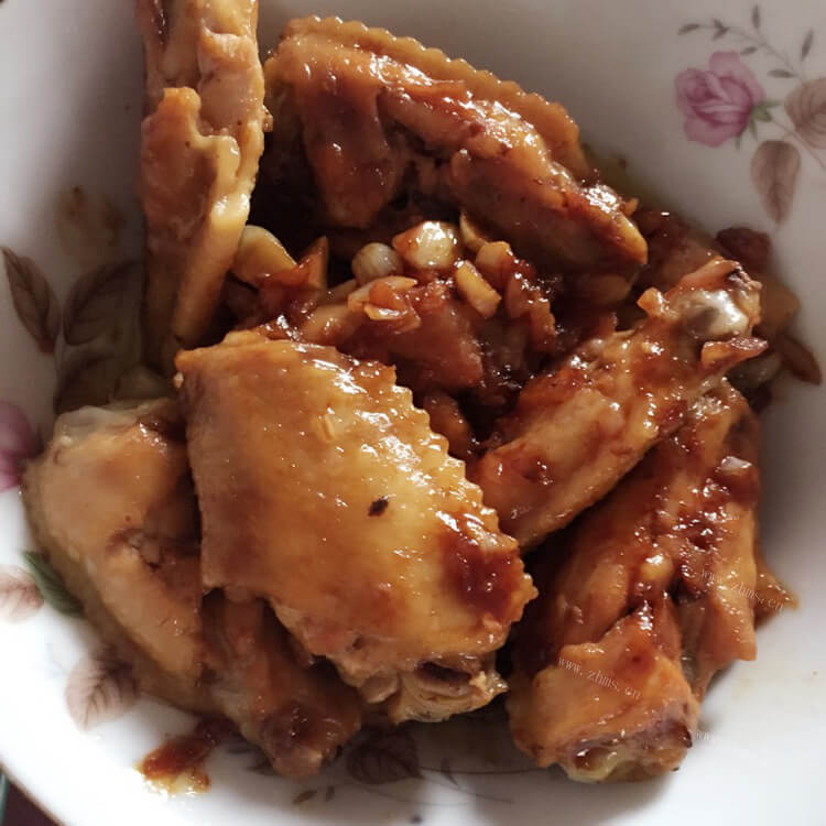 美味卤鸡翅的做法