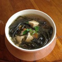 美味的豆腐海带汤的做法