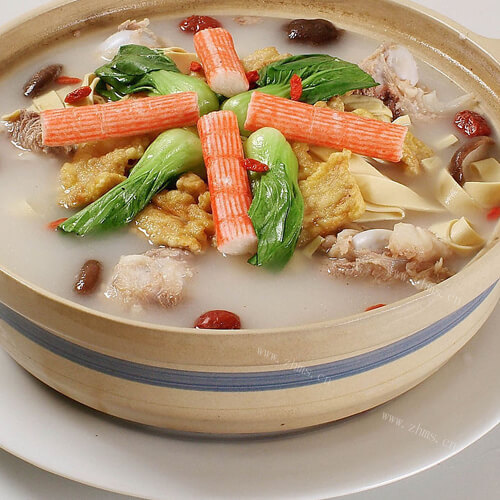 美味气锅排骨