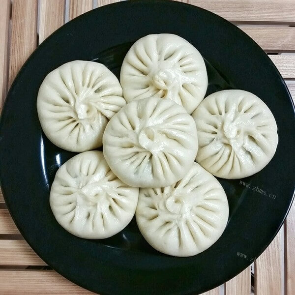 好吃的韭菜鸡蛋包子的做法
