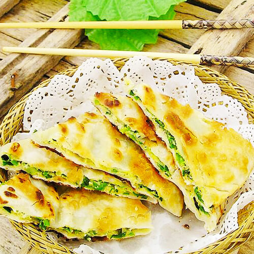 美味的韭菜炒鸡蛋饼