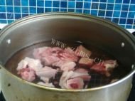 好吃的辣子鸡腿做法图解2)