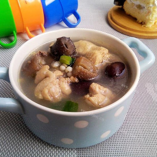 美味的高压锅炖鸡腿