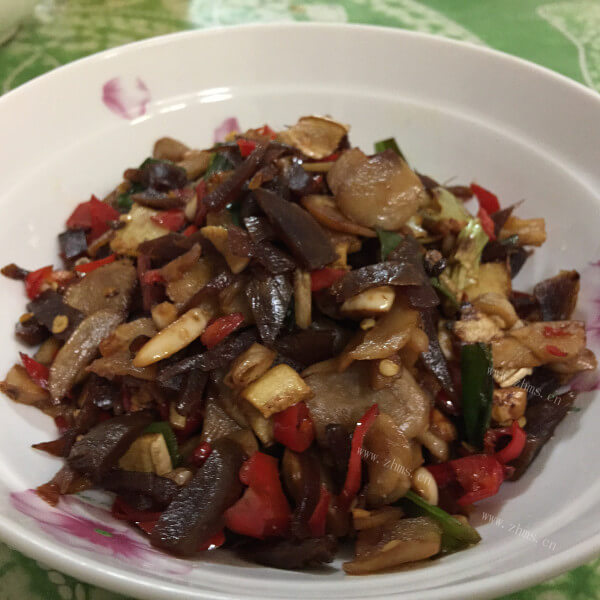 特色美食葱拌咸菜