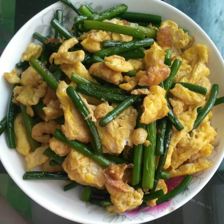 不错的蒜薹鸡蛋