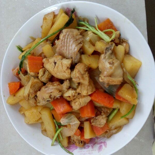 自制鸡肉炖萝卜