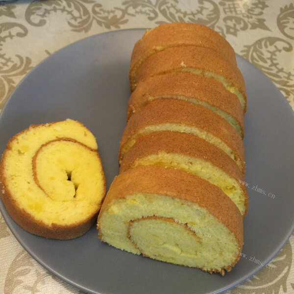 好吃的原味蛋糕卷