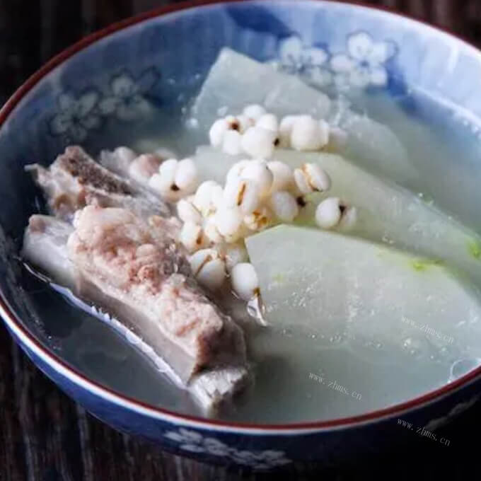 家常冬瓜薏仁排骨汤