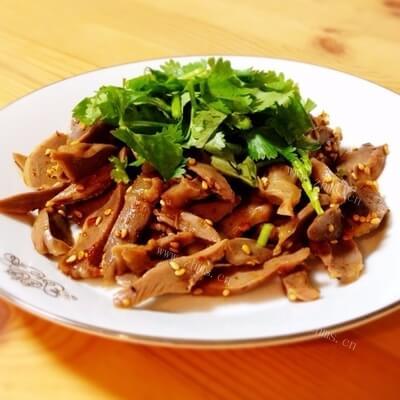 咸香榨菜鸡胗