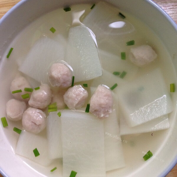 美味豆腐圆子汤