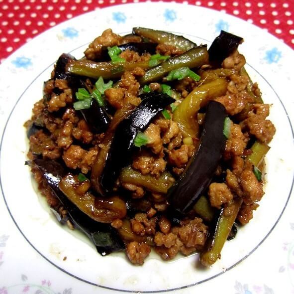 香喷喷的肉末酱香茄子