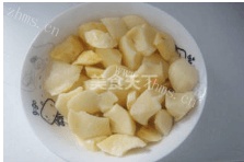 美味的土豆炖鸡心的做法做法图解4)
