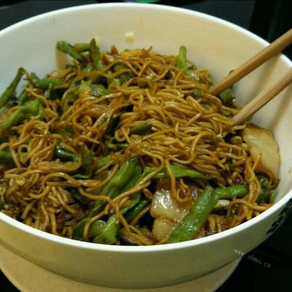 好吃的豇豆焖面
