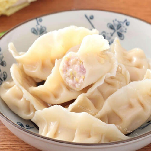 简单的猪肉水饺馅的做法