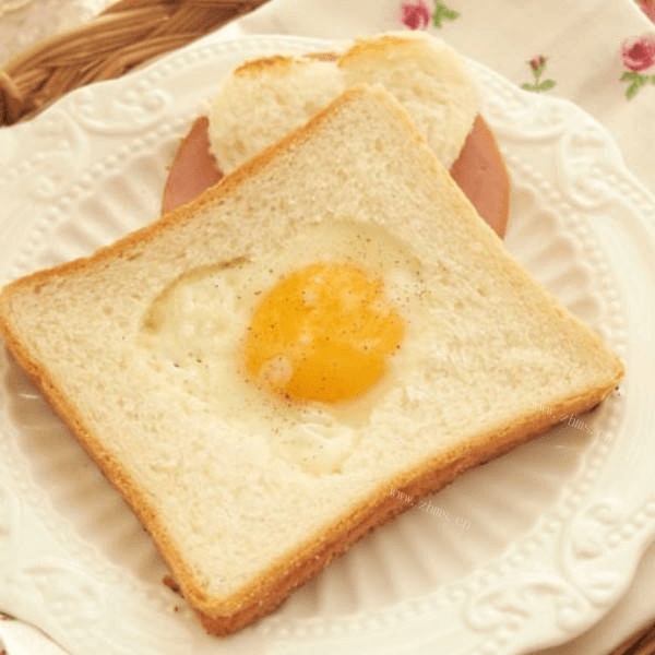 单层土司煎蛋