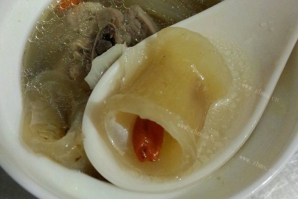 花胶玉竹炖鸡汤