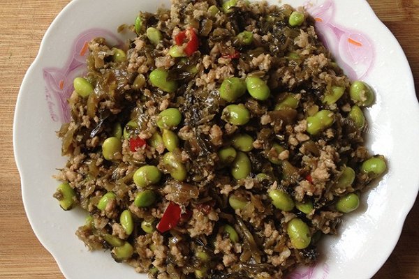 家常雪菜肉末烧毛豆