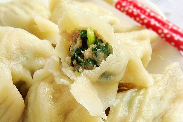 猪肉韭菜馅饺子