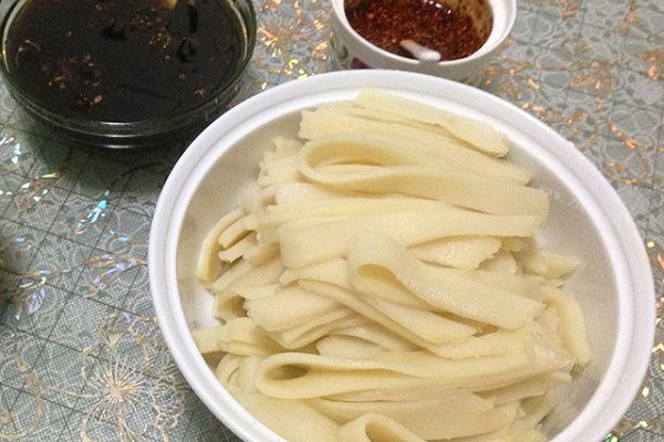 不用洗面团的酿皮