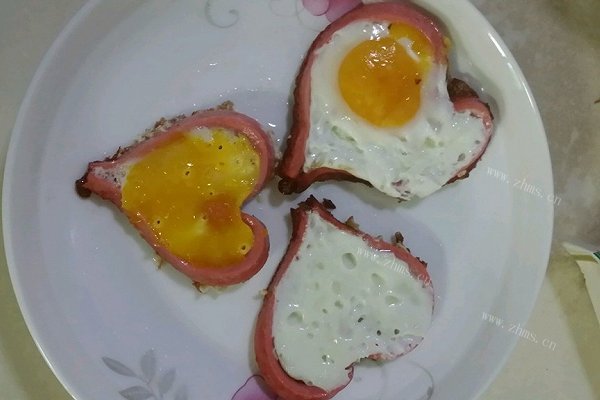 火腿爱鸡蛋
