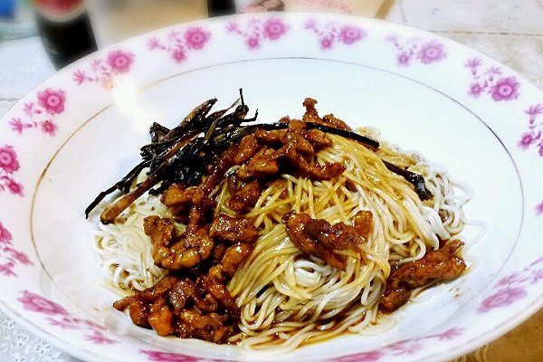 自制肉丝葱油拌面(1人份)