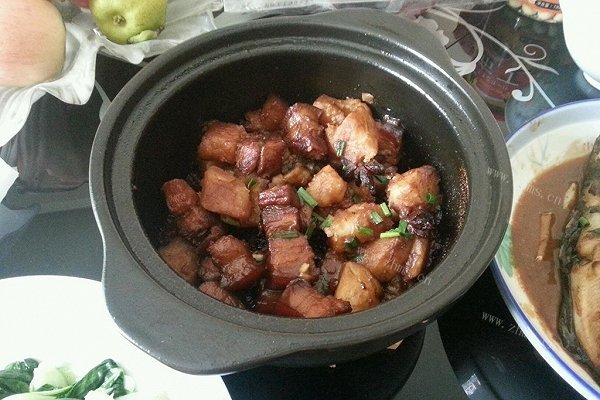 土豆红烧肉(少油)