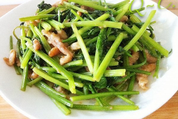 芹菜炒肉丝