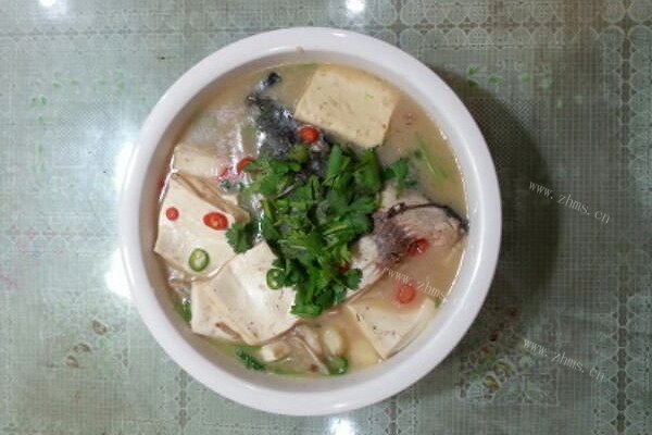 鱼头豆腐汤
